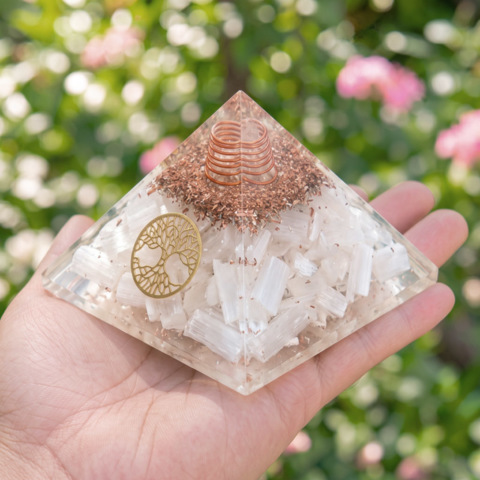 Pyramide Sélénite Orgonite Arbre de Vie 7.5 cm