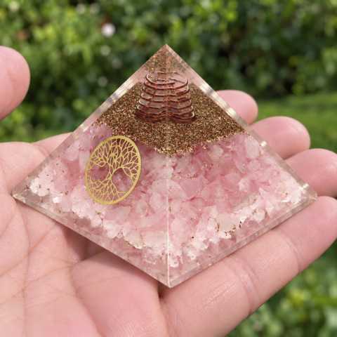Pyramides Quartz Rose Orgonite Arbre de Vie 7.5 cm