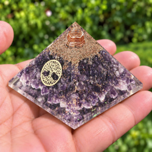 Pyramide Lépidolite Orgonite Arbre de Vie 7.5 cm - Pyramide Lépidolite Orgonite Arbre de Vie 7.5 cm