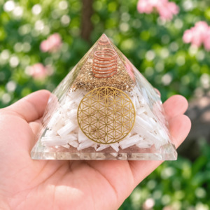 Pyramide Scolécite Orgonite Fleur de Vie 7.5 cm - Orgonite Scolécite