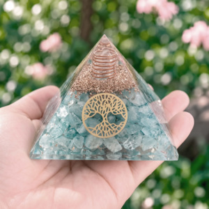 Pyramides Aigue Marine Orgonite Arbre de Vie 7.5 cm - Pyramides Aigue Marine Orgonite Arbre de Vie 7.5 cm