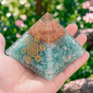 Pyramides Aigue Marine Orgonite Metatron 7.5 cm - Orgonite Aigue Marine