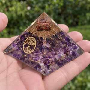 Pyramides Améthyste Orgonite Arbre de Vie 7.5 cm - Pyramides Améthyste Orgonite Arbre de Vie 7.5 cm