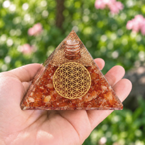 Pyramides Cornaline Orgonite Fleur de Vie 7.5 cm - Orgonite Cornaline