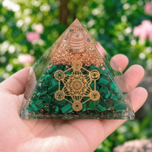 Pyramides Véritable Malachite Orgonite Metatron 7.5 cm - Orgonite Malachite